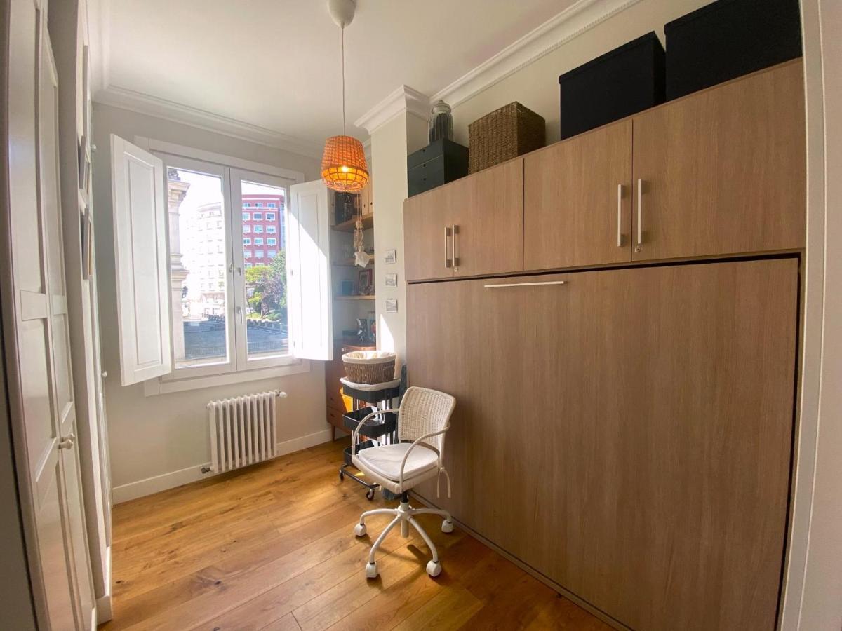 Housingcoruna Maria Pita Apartment A Coruna Exterior photo